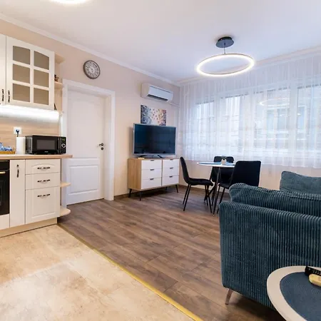 Heart Of The 2-bedroom * Пловдив