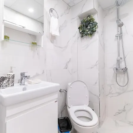 Апартамент Heart Of The 2-bedroom Пловдив